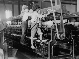 Anak-anak bekerja pada pabrik kapas di Macon, Georgia, pada Januari 1909.